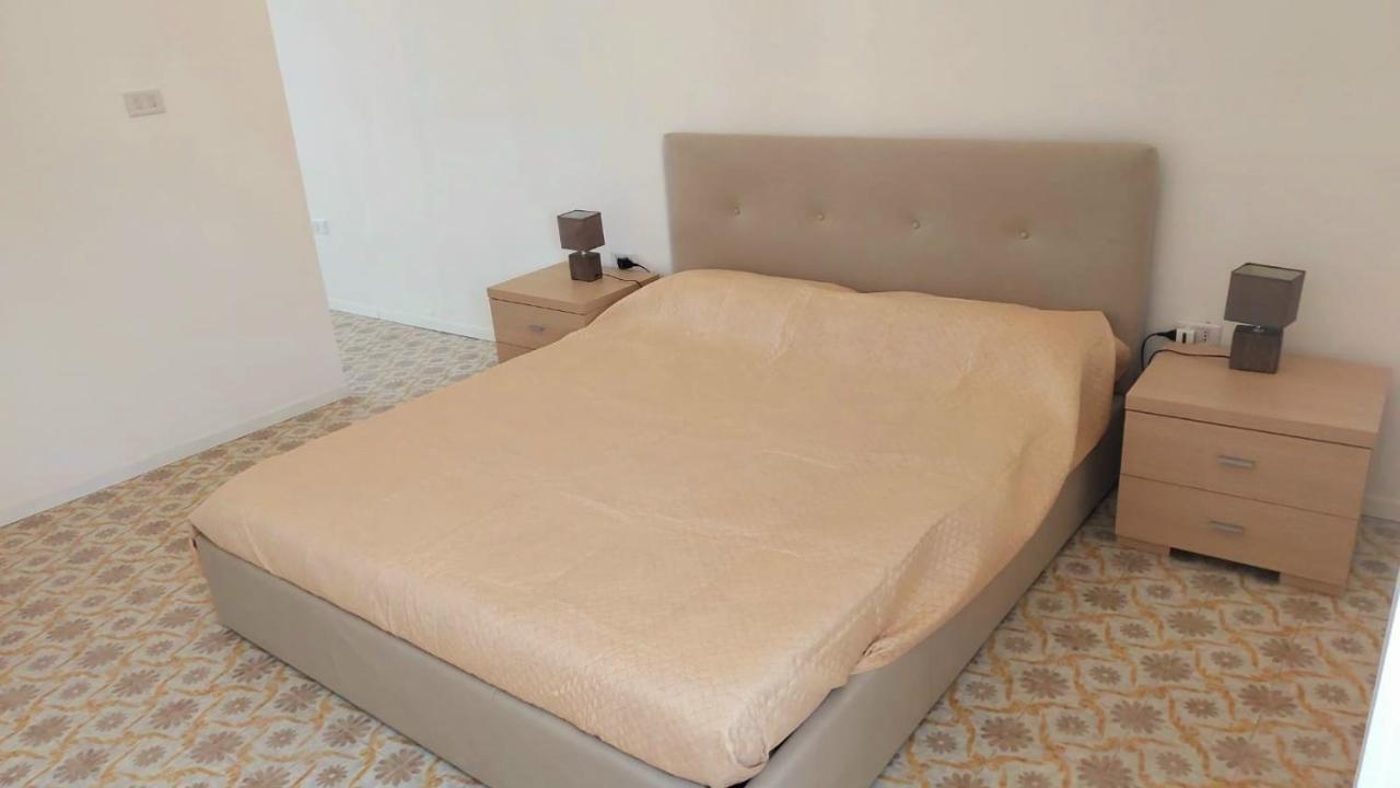 Villa Santa Maria Al Bagno à Galatone Extérieur photo